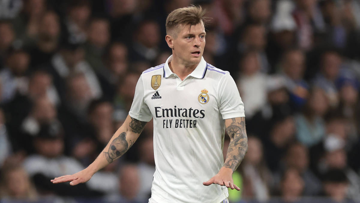 Kubet Kroos trước khi gia hạn tại Real Madrid