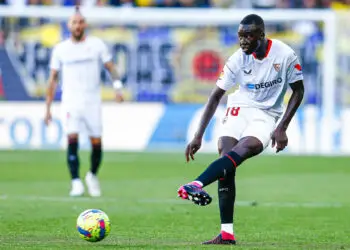 Kubet báo cáo Sevilla FC: Pape Gueye muốn ở lại Andalusia